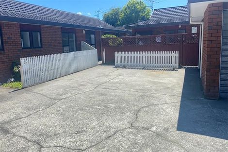 Photo of property in 2/37 Bauchop Road, Waterloo, Lower Hutt, 5011