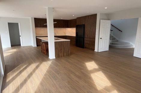 Photo of property in 127 Pah Road, Cockle Bay, Auckland, 2014