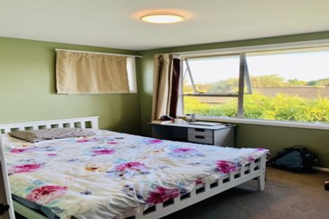 Photo of property in 35 Delaware Crescent, Russley, Christchurch, 8042