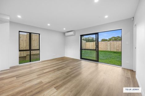 Photo of property in 40a Trentham Road, Papakura, 2110