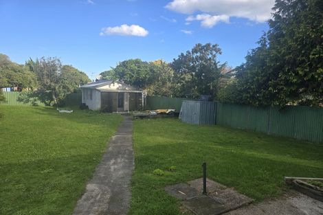 Photo of property in 4 Braeburn Place, Takanini, 2112