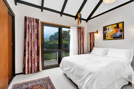 Photo of property in 24 Prudence Place, Oakura, 4314