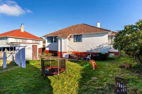 Photo of property in 74 Mooltan Street, Halfway Bush, Dunedin, 9010