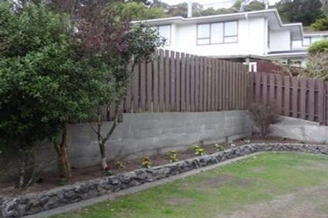 Photo of property in 1a Tralee Place, Johnsonville, Wellington, 6037