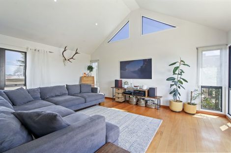 Photo of property in 21 Marine Parade, North New Brighton, Christchurch, 8083