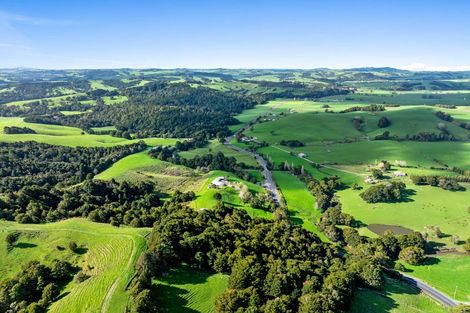 Photo of property in 269 Tomarata Valley Road, Wellsford, 0974