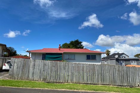 Photo of property in 13 Ravenna Way, Clover Park, Auckland, 2023