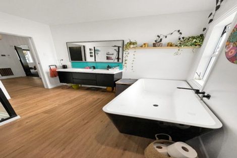 Photo of property in 32 Rawiri Street, Kaiti, Gisborne, 4010