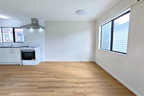 Photo of property in 2/4 Martha Lane, Weymouth, Auckland, 2103