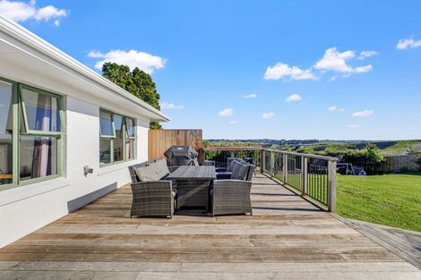 Photo of property in 161 Ranganui Road, Kaiwaka, 0573