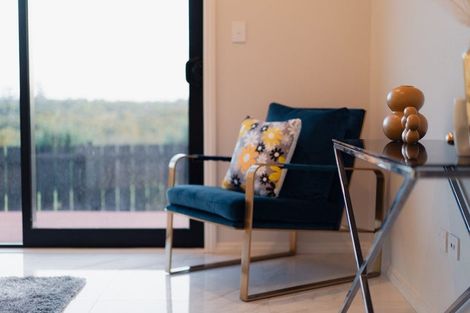 Photo of property in 28 Catalina Avenue, Rosehill, Papakura, 2113