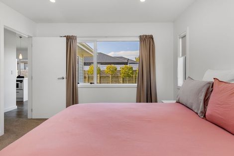 Photo of property in 14 Windsor Street, Richmond Heights, Taupo, 3330