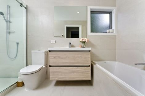 Photo of property in 63 Sycamore Drive, Sunnynook, Auckland, 0620