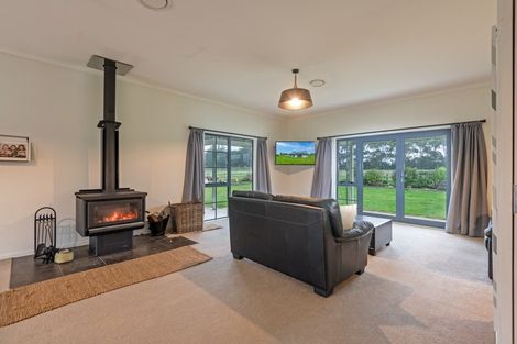 Photo of property in 38c Grove Road, Ashhurst, Palmerston North, 4470