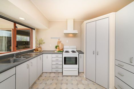 Photo of property in 14 Tui Mill Grove, Feilding, 4702