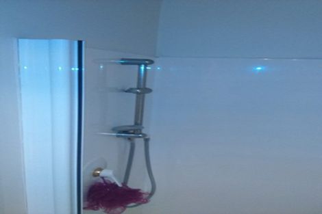 Photo of property in 16d Roick Parade, Glen Eden, Auckland, 0602