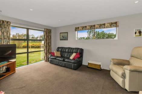 Photo of property in 2 Mcintoshs Road, Fernside, Rangiora, 7471