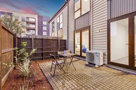 Photo of property in 16 Kerewhenua Crescent, Hobsonville, Auckland, 0616