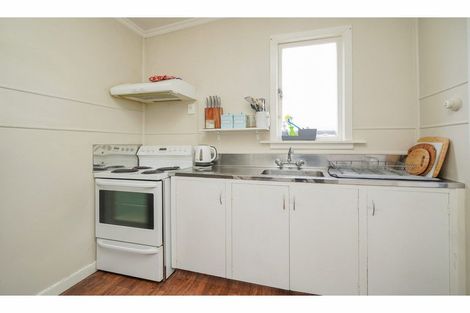 Photo of property in 1 Perth Street, Windsor, Invercargill, 9810