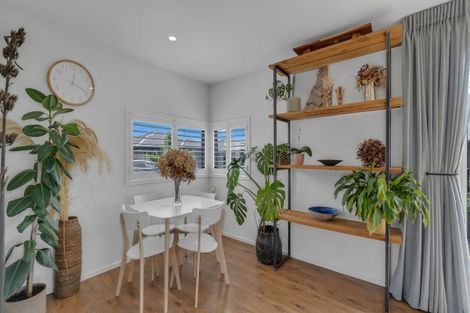 Photo of property in 11 John Raven Lane, Woodend, 7610