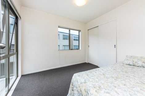 Photo of property in The Haven, 41/120 Beach Haven Road, Beach Haven, Auckland, 0626