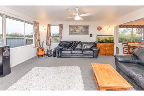 Photo of property in 10b Burnridge Place, Belfast, Christchurch, 8051