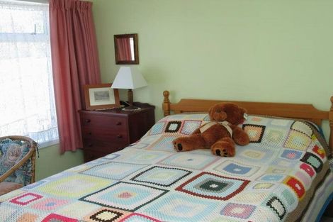 Photo of property in 2/163 Forrest Hill Road, Forrest Hill, Auckland, 0620