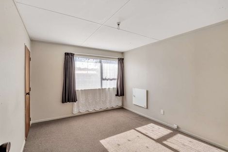 Photo of property in 2 Birch Place, Aramoho, Whanganui, 4500