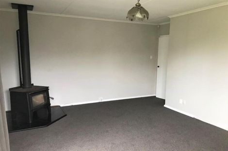 Photo of property in 58 Omata Road, Marfell, New Plymouth, 4310