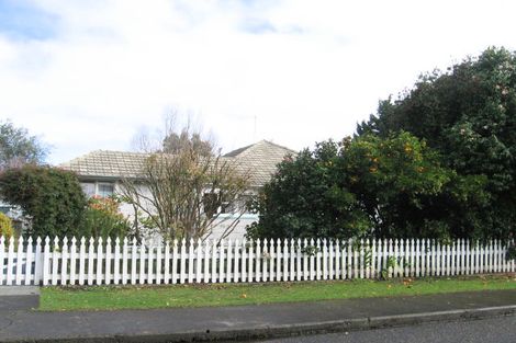 Photo of property in 701 Collinge Road, Mayfair, Hastings, 4122