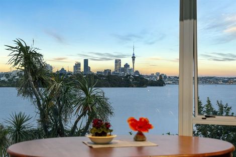 Photo of property in 109a Norwood Road, Bayswater, Auckland, 0622