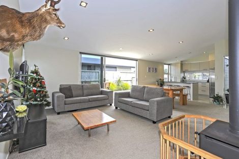 Photo of property in 5 Butterworth Crescent, Papamoa Beach, Papamoa, 3118