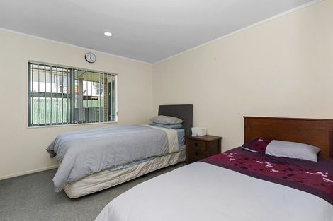 Photo of property in 8 Caulfield Place, Nawton, Hamilton, 3200