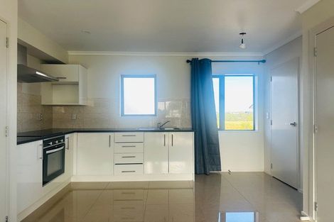 Photo of property in 2/8 Kerrs Road, Wiri, Auckland, 2104