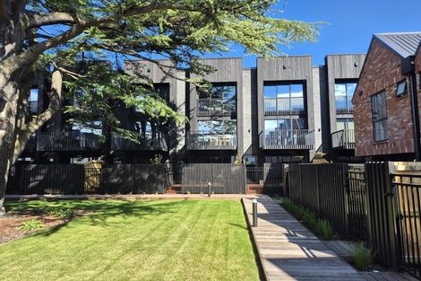Photo of property in 9/890 Colombo Street, Christchurch Central, Christchurch, 8013
