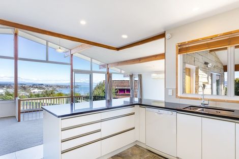 Photo of property in 6 Mccauley Grove, Hilltop, Taupo, 3330