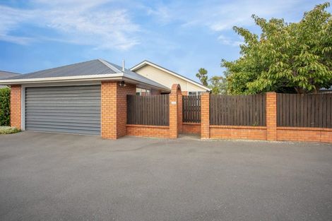 Photo of property in 120b Somerfield Street, Somerfield, Christchurch, 8024