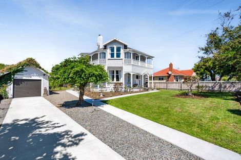 Photo of property in 68 Collins Street, Hawera, 4610