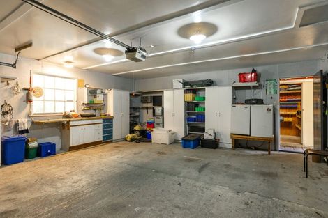 Photo of property in 16 Huia Street, Waikawa, Picton, 7220