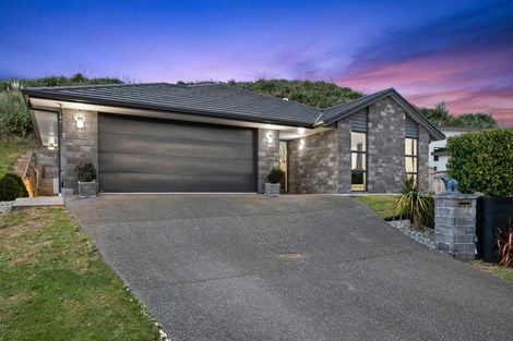 Photo of property in 9 Pumice Glade, Pyes Pa, Tauranga, 3112