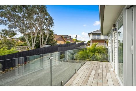 Photo of property in 54 Aberdeen Road, Campbells Bay, Auckland, 0620