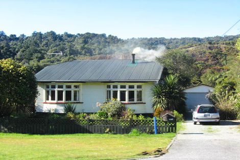 Photo of property in 237 Marsden Road, Greymouth, 7805