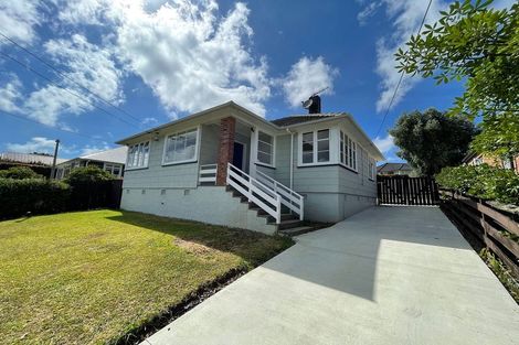Photo of property in 58 Tahapa Crescent, Meadowbank, Auckland, 1072