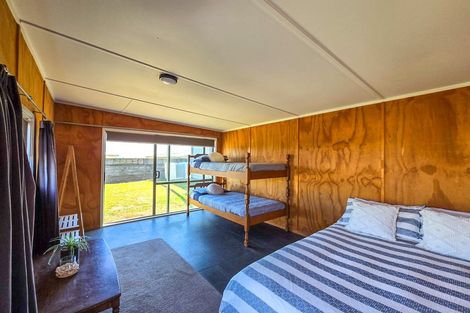Photo of property in 167 Pukehina Parade, Pukehina, 3189