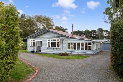 Photo of property in 26 South Featherston Road, South Featherston, Featherston, 5771