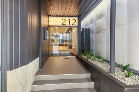 Photo of property in 107/212 Willis Street, Te Aro, Wellington, 6011