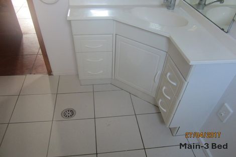 Photo of property in 1812 Kaipara Coast Highway, Kaukapakapa, 0984