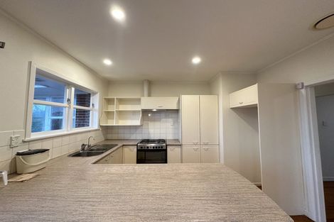 Photo of property in 17 Bleakhouse Road, Howick, Auckland, 2014