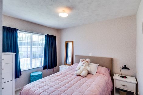 Photo of property in 2/80 Guppy Road, Greenmeadows, Napier, 4112