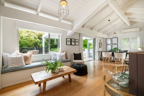 Photo of property in 1/15 Hart Road, Hauraki, Auckland, 0622